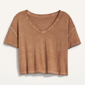 Old Navy Loose Specially Dyed V-Neck Crop T-Shirt in Sierra Oak Garment Dye